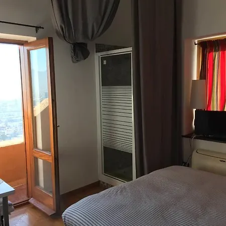 Nocleg ze śniadaniem La Torre Di Ro *