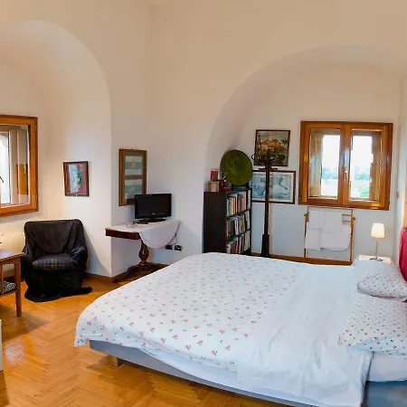 Nocleg ze śniadaniem La Torre Di Ro Neapol